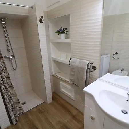 Casa Glenda A Apartment